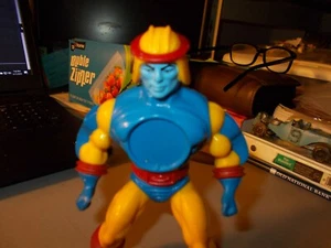 VINTAGE 1985 HE-MAN MOTU MASTERS OF THE UNIVERSE SY-KLONE FIGURE COMPLETO - Foto 1 di 7