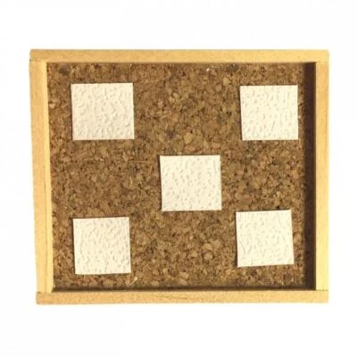 Bambole Casa Sughero Bacheca Perno Tavola Miniatura Cucina Studio Accessori 1: - Immagine 1 di 4