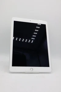 Apple iPad Pro A1673 32GB WiFi Weiß Displayriss M1076 - Bild 1 von 6