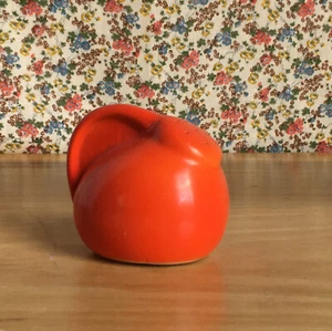 Salt & Pepper Shakers Single Orange Matte Deco Round 30s 40s Pottery Vintage - Picture 1 of 7