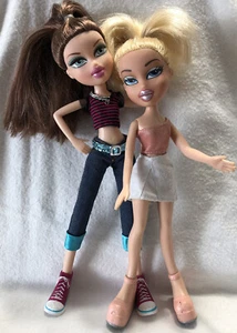 Bratz 2001 First Edition Dolls Lot In Great Shape Original Outfits Restyled Hair - Picture 1 of 12