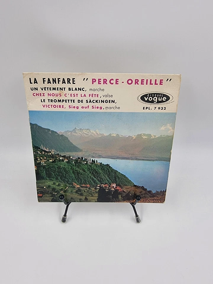 Vinyle 45 tours La Fanfare : Perce-Oreille (Un Vêtement Blanc / Chez Nous...) - Photo 1/1