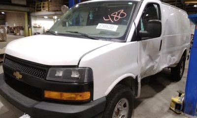 2021 Chevrolet Express 2500 Van Transmission OEM 94K Miles - LKQ437719931 - Image 1 of 4