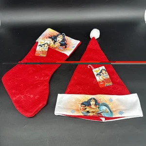 Wonder Women DC Santa Hat And Stocking 2 Piece Soft Felt Matching Set - Picture 1 of 5
