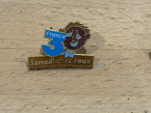 PINS PIN MEDIA TV FRANCE 3 SAMEDI CHEZ VOUS - Picture 1 of 1