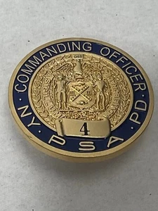 Moneda de desafío numerada 4 capitán comandante oficial de policía área de servicio de policía de Nueva York - Imagen 1 de 3