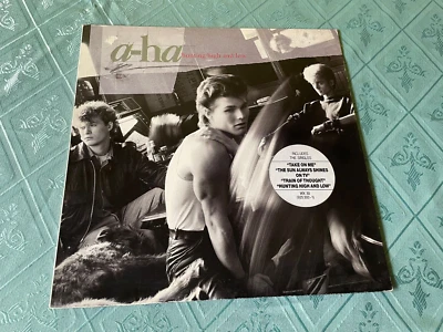 A-HA (LP, Vinyl) Hunting high & low **1st German press 1985 /+hype sticker +ois - Image 1 of 4