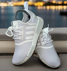 Adidas NMD_R1 J Primeblue Running Youth Size 6/Women’s 7.5 White Grey H02334 EUC - Picture 1 of 12