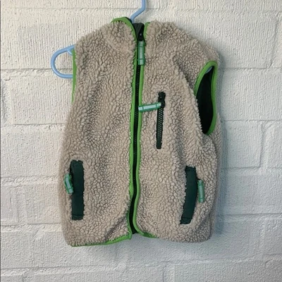 Mini colete de pelúcia Boden Sherpa com zíper tamanho 3-4 - Imagem 1 de 4