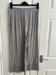 DKNY Grey Striped Pyjama Bottoms Size Medium - Picture 1 of 2