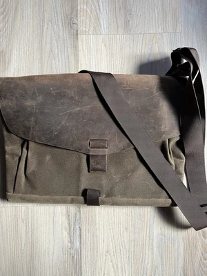 Funda Waterfield Sfbags Solo para MacBook, iPad Pro 13' - Lona encerada - Marrón Foto 1 de 4