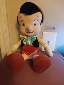 Disney Store Exclusive 17' Pinocchio plush stuff toy doll - Picture 1 of 3