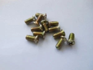 TORNILLOS DE ACELERADOR Y ESTRANGULADOR HOLLEY CORRECT 6-32 (12) - Imagen 1 de 1