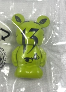 DISNEY VINYLMATION JR 2013 REFLECTIONS OF EVIL 13 EVENT CAST CHASER SEALED - Picture 1 of 6