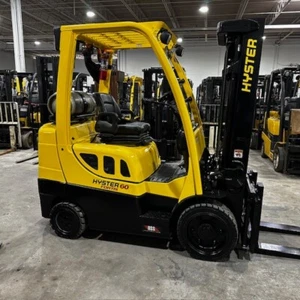 2020 Hyster S60FT 6000lb Used Forklift 5721 Hours Triple Mast Sideshift LP Gas - Picture 1 of 19