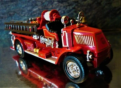 1920 MACK AC FIRE ENGINE YFE01 limited 1993 Matchbox series. - Image 1 of 4