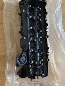 BMW N57 6 Cyl Genuine Cylinder Head Rocker Cover Brand New 11127823181 - Picture 1 of 5