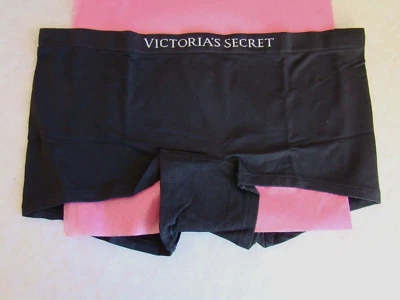 Nuevas bragas cortas negras con logotipo de Victoria’s Secret para niño Foto 1 de 3