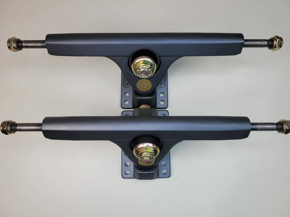 Camiones Longboard Calibre II 50 grados/184 mm suspensión/10" eje reverso Kingpin Foto 1 de 1