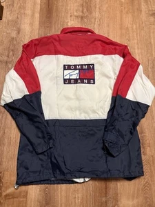 Chaqueta Tommy Hilfiger De Colección Años 90 Para Hombres XL Bandera Hip Hop Bloque de Color Logo Grande - Imagen 1 de 10