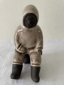Vintage 1960s Hyllested Denmark Studio Pottery Sitting Eskimo Figurine - Picture 1 of 7