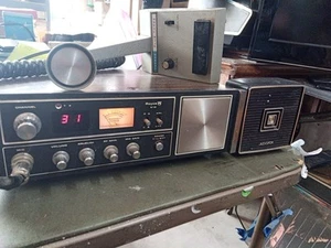 Royce 619 cb radio with turner desktop mic And Audiovox Speaker - Zdjęcie 1 z 12