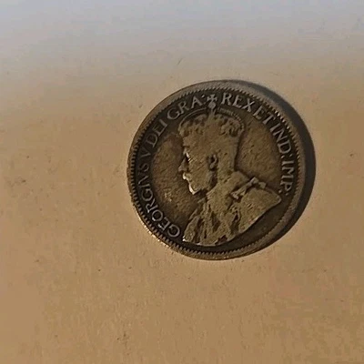 1913 CANADA 10 Cent George V Silver Dime CANADIAN DIME--10 CENTS SILVER!   - Image 1 of 2