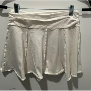 mini skirt - Picture 1 of 2