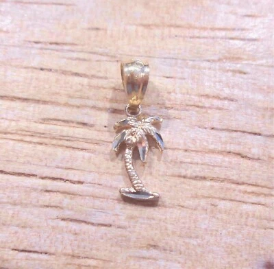 COLGANTE PEQUEÑO ENCANTO PALMERA HAWAIANA CORTE DIAMANTE ORO ROSA 14K SÓLIDO 5,5 MM #2 Foto 1 de 4