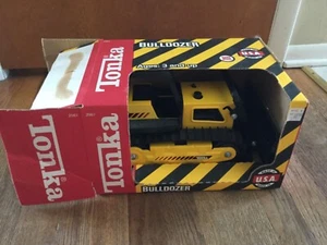 Vintage 1990 Tonka #2961 Pressed Steel Bulldozer Construction Vehicle Toy w/Box - Picture 1 of 12