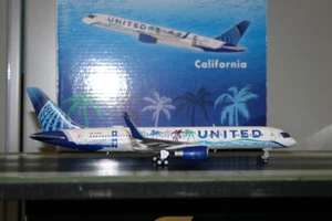 JC Wings 1:200 United Airlines Boeing 757-200 N14106 (LH2268) Her Art California - Picture 1 of 8