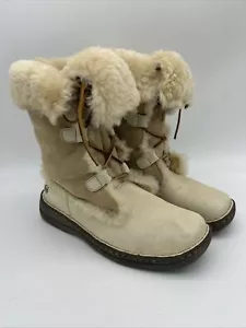 Stivali donna invernali in pelle di pecora beige BORN taglia 10 - Foto 1 di 6