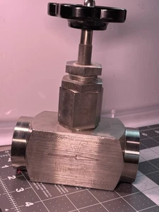 SSF NVG 1 1/2" Edelstahl Nadelventil PN200 1,5" FNPT Inline Handrad - Bild 1 von 14