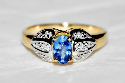 18 ct Gold Natural Ceylon Sapphire & Diamond Ring – 3.70 g – Size N - Image 1 of 4