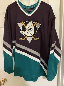 Men's Vintage 90's CCM Anaheim Disney Mighty Ducks Purple Hockey Jersey Sz XL - Picture 1 of 8