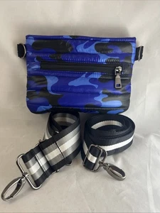 THINK ROYLN Bauchtasche 2.0 Schulter Crossbody Puffy Navy/Hellblau/Schwarz Camouflage - Bild 1 von 16