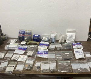 Large Lot 40 Marine Boat Parts Evinrude Johnson    BB-458 - Picture 1 of 22