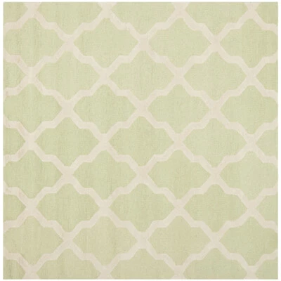 SAFAVIEH Cambridge CAM121B Light Green / Ivory Rug - Image 1 of 4