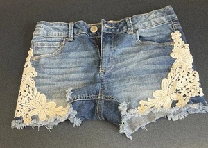 Mudd Girls Size 14 Shortie Chic Lace Denim Shorts - Picture 1 of 5