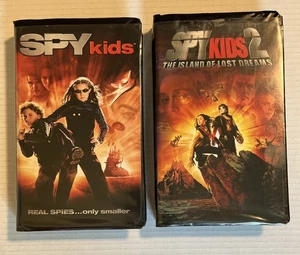Spy Kids 1 + 2 VHS Lot - Robert Rodriguez Kids Video Tape 2000s Family Action - Picture 1 of 8