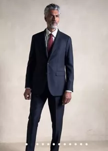 Banana Republic Signature Hopsack Suit-- Jacket --44R PANT--38R Navy Blue NWT - Picture 1 of 4