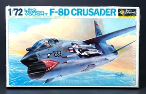 ✰ Vintage Fujimi F-8D Crusader Plastikmodellflugzeug Maßstab 1:72 VERSIEGELT ✰ - Bild 1 von 4