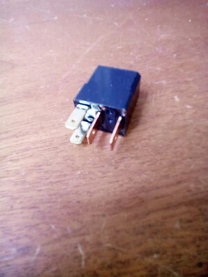 Relé de control de aire acondicionado para Mazda MPV 2002-2006 64334CT 2003 2004 2005 Foto 1 de 4