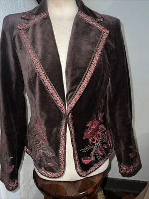 Blazer Chaqueta Johnny Bordado Terciopelo Marrón Colección Nygard Borde Floral 10 Foto 1 de 4