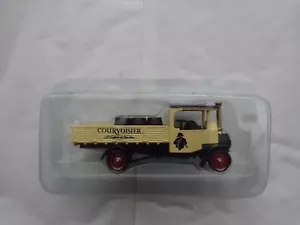 VANGUARDS DAYS GONE 1/64 'COURVOISIER' FODEN STEAM WAGON BOXED - Picture 1 of 1