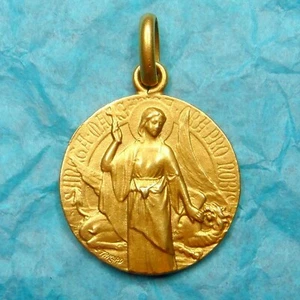 Antico ciondolo religioso francese. Santa Margherita Vergine. Medaglia di Tricard. - Foto 1 di 4