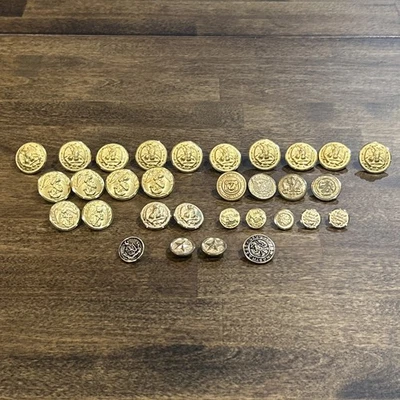 US Navy Conn Waterbury Button Co Brass Button Lot. Vintage Military Collectibles - Image 1 of 4