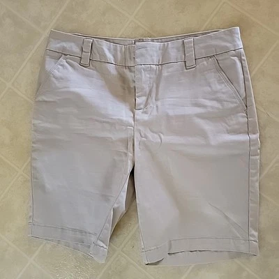 Le Tigre Shorts Womens 12 Mid Rise Bermuda Beige 9.5 Inseam Ladies - Image 1 of 3