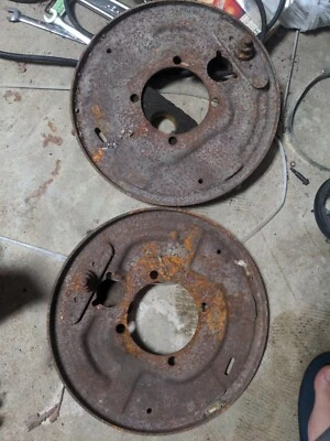 Par de placas de respaldo de rueda delantera Ford F1 1948 a 1952 modelo A Hot Rod  Foto 1 de 2