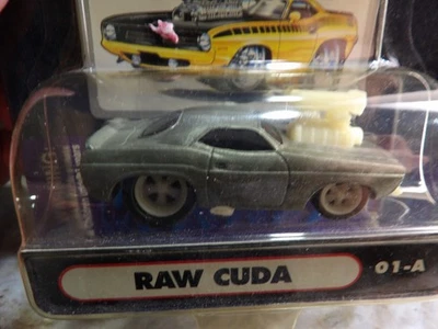 RAW 1970 PLYMOUTH 'CUDA 2000 FUNLINE MERCANCÍA MÁQUINAS MUSCULARES 1:64 Foto 1 de 4